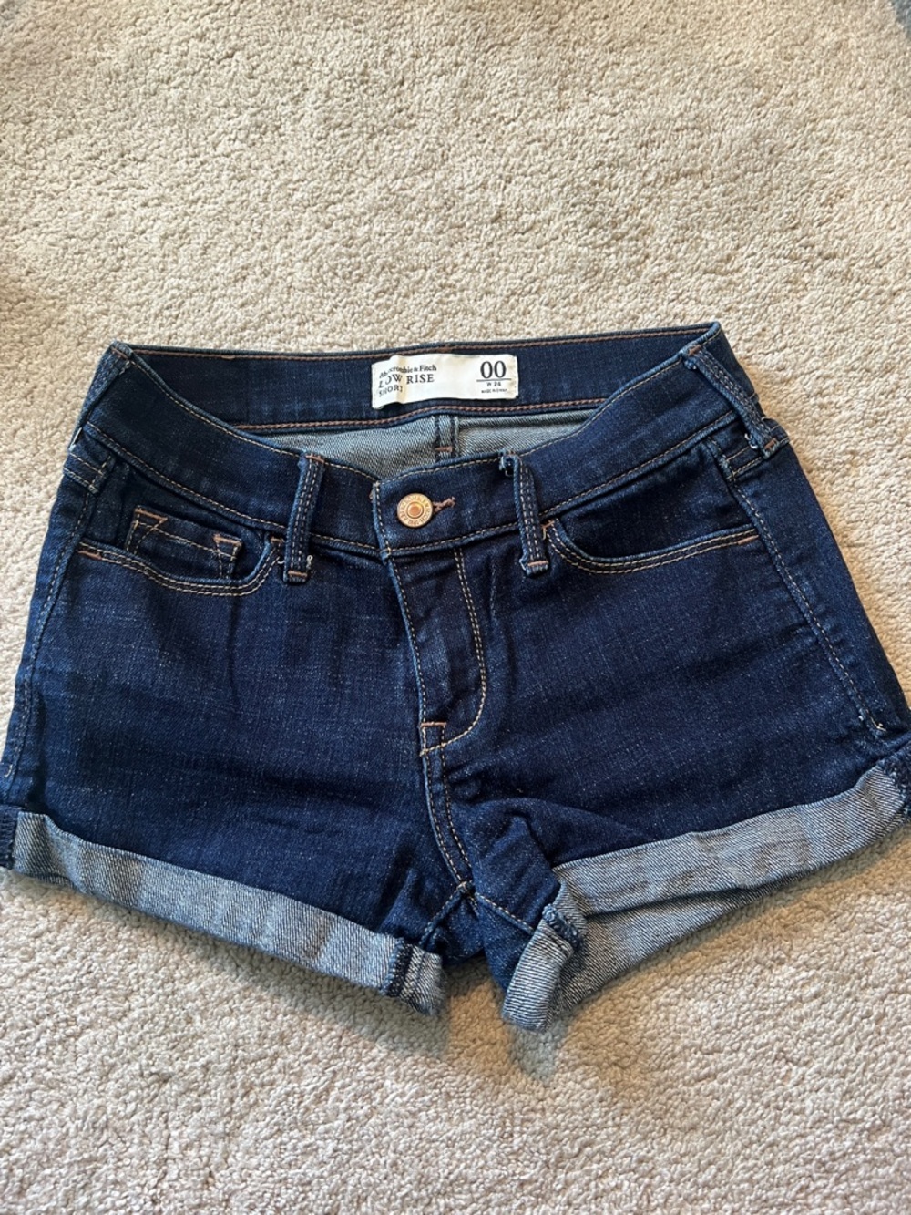 Abercrombie & Fitch Dark Indigo Cuffed Women's Jean Shorts